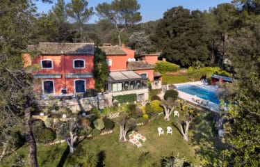 Exceptional provencal house in Mougins