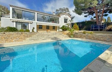 Bureau à domicile dans une villa à Cannes