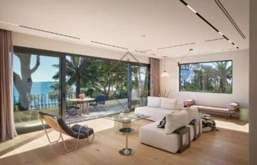 Villa de luxe à Cannes : Écrin d’élégance avec vue mer panoramique dans un domaine privé