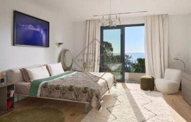 Villa de luxe à Cannes : Écrin d’élégance avec vue mer panoramique dans un domaine privé