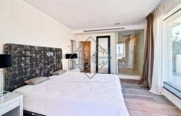 CANNES CROISETTE – EXCEPTIONAL PENTHOUSE WITH PANORAMIC SEA VIEW